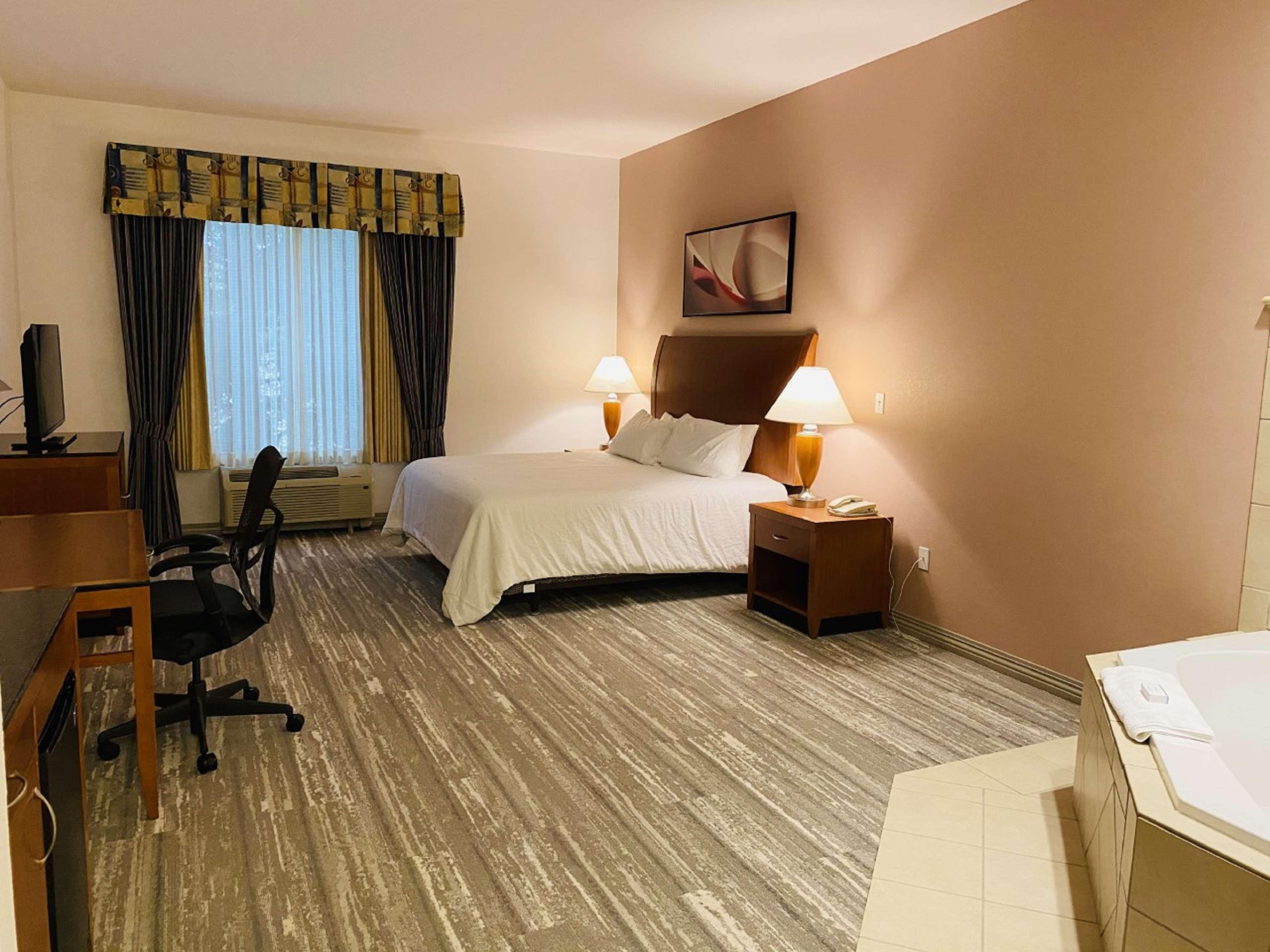 Hilton Garden Inn Columbia Exterior photo